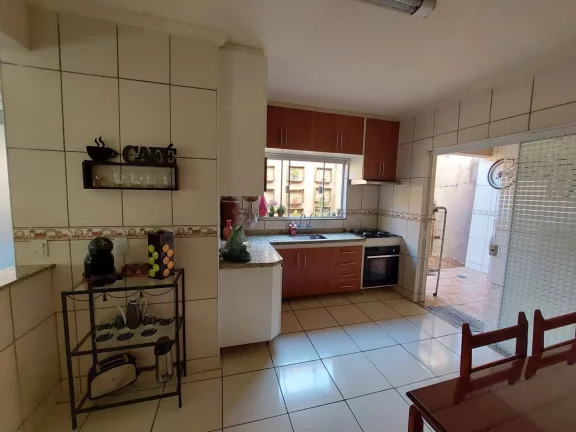 Imagem Linda Casa à Venda no Centro de Bragança Paulista