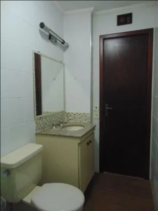 Imagem Praia de Pitangueiras, Próximo a Praia, Local Nobre, para * Venda ou Locação Anual e Temporada*, Lazer no Prédio, 2 Garagens.