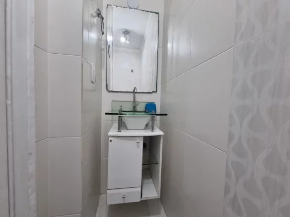 Imagem PITANGUEIRAS- FRENTE TOTAL AO MAR , LINDA VISTA , GARAGEM BOX DEMARCADA NO PRÉDIO.