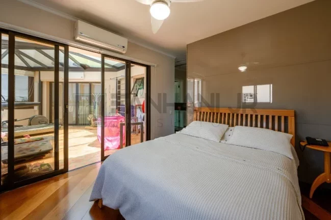 Imagem Cobertura Duplex de tirar o fôlego com vista 360º para os Jardins, oferecendo uma combinação perfeita de privacidade, conforto e sofisticação. No pis