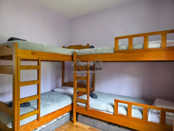 Imagem Apartamento 2 Dorms com Lareira e Vista para o Vale — Campos do Jordão