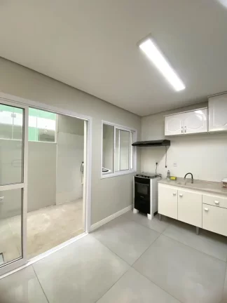 Imagem Triplex à venda, com 3 quartos, 130m²
