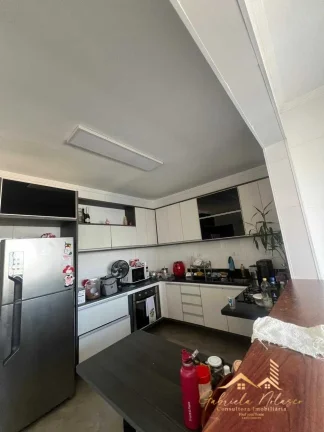 Imagem Apartamento de dois dormitórios na Ponta da Praia