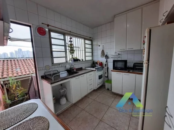 Imagem Sobrado com 3 Quartos e 3 banheiros à Venda, 151 m² por R$ 889.000