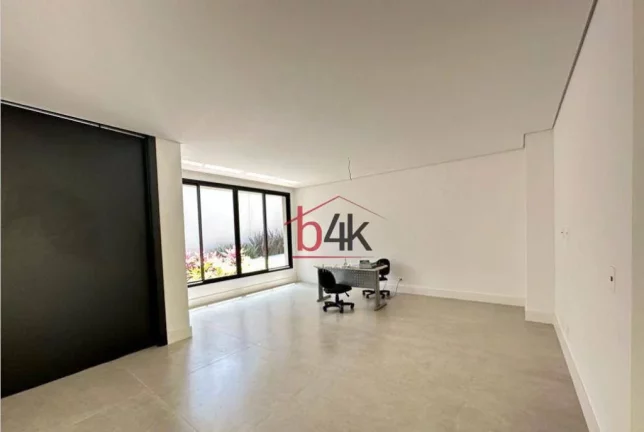 Imagem Casa em condomínio fechado com 828m² - Venda