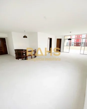 Imagem Ampla cobertura Duplex no bairro Anita Garibaldi! Essa ampla cobertura conta com 235m² Privativos e...