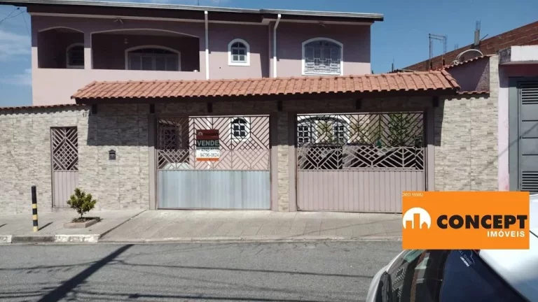 Imagem Sobrado com 3 dormitórios à venda, 255 m² por R$ 800.000,00 - Vila Júlia - Poá/SP