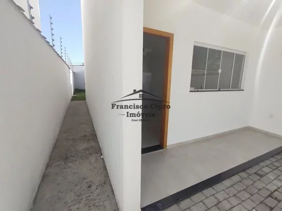 Imagem Casa à venda no bairro Jardim Ícaro - Guaratinguetá/SP