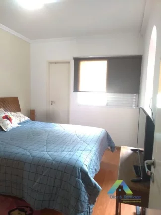 Imagem Casa de condomínio à venda com 180m², 3 quartos e 2 vagas