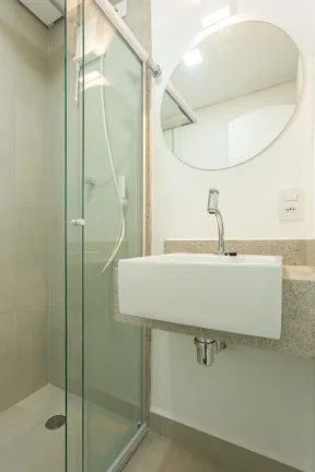 Imagem Apartamento Reformado 30M², 1Q, 1 Banheiro, 1 Vaga, Sol da Manhã, Churrasqueira, Salão de Festas.