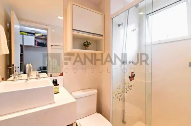 Imagem Apartamento de alto padrão para locação na Indianópolis, São Paulo-SP: 3 quartos, 3 suítes, 3 salas, 4 banheiros, 2 vagas e 164m².
