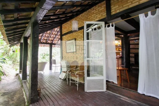 Imagem Casa Térrea em Barra do Sahy - São Sebastião