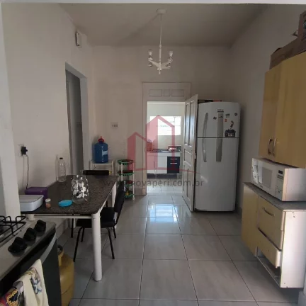Imagem Imperdível oportunidade! Casa à venda em Franco da Rocha-SP, Centro. 2 quartos, 1 sala, 2 banheiros. 180m² de área.