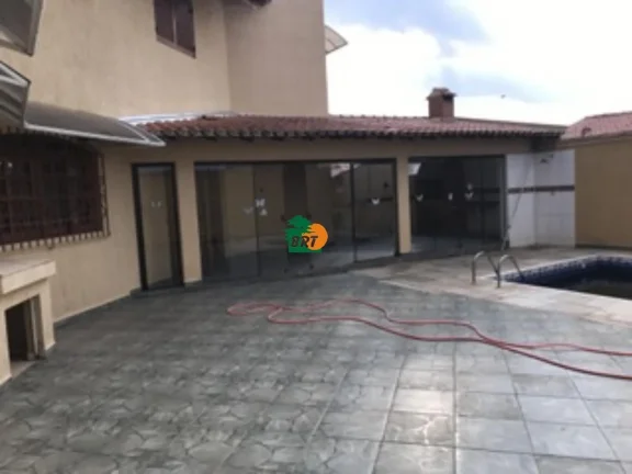 Imagem Casa para Venda em São Roque, Jardim Flórida, 5 dormitórios, 1 suíte, 2 banheiros, 6 vagas