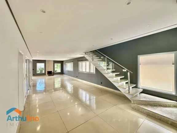 Imagem Casa 358 m² com 4 dormitórios, 2 suites-- venda por R$ 2.800.000 ou aluguel por R$ 17.999/mês - Fazendinha - Carapicuíba/SP