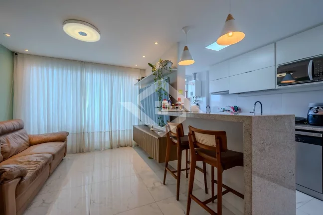 Imagem Maravilhosa Casa Duplex Porteira Fechada - Vargem Pequena - Venda