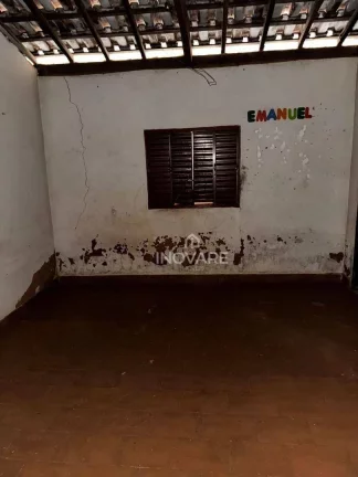 Imagem Casa com 3 dormitórios à venda, 90 m² por R$ 160.000,00 - Jardim Leonora - Itumbiara/GO