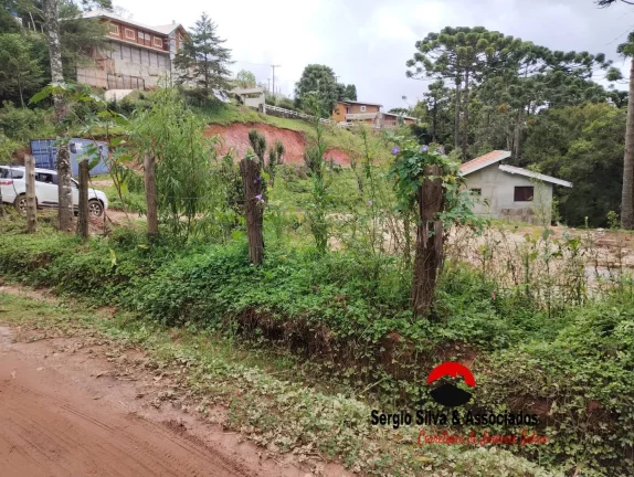Imagem Terreno a Venda na Região do Vila Natal em Campos do Jordão -SP.
