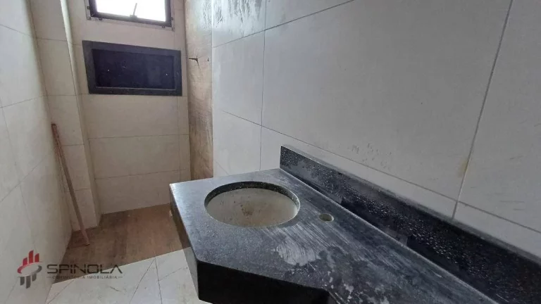 Imagem Sobrado com 4 dormitórios à venda, 88 m² por R$ 520.000,00 - Mirim - Praia Grande/SP