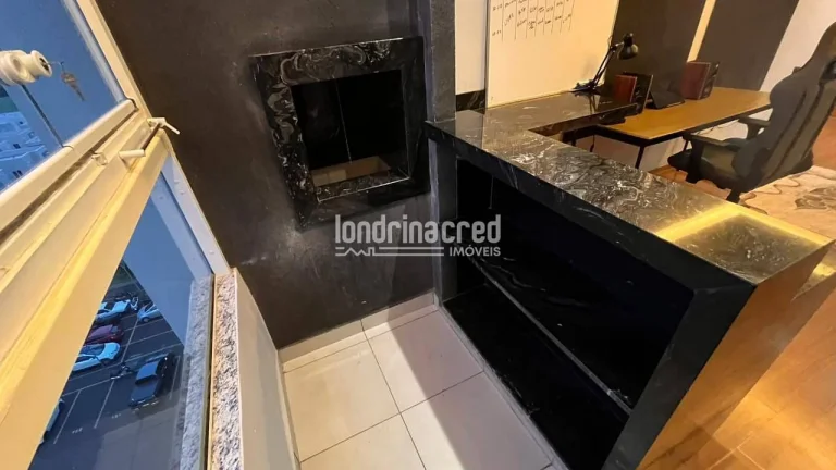 Imagem Apartamento à Venda no Condomínio Laguna Málaga com 47m² de Área Útil 2 Quartos 1 Banheiro e 1 Vaga de Garagem em Ótima Localização