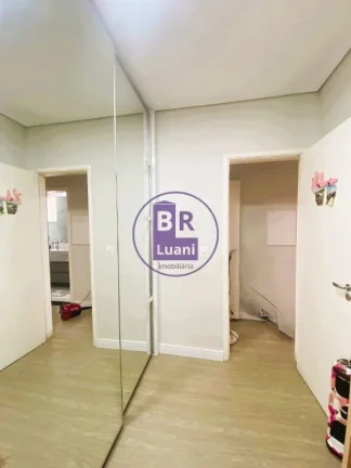 Imagem Linda casa com no condomínio Terra nova