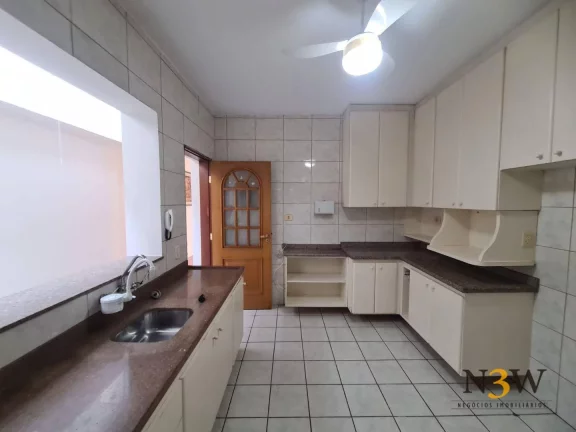Imagem Casa com 3 dormitórios para alugar, 180 m² por R$ 5.202,81/mês - Alto de Pinheiros - São Paulo/SP