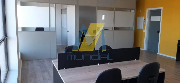 Imagem Sala comercial ampla no coração do Parque das Nações.