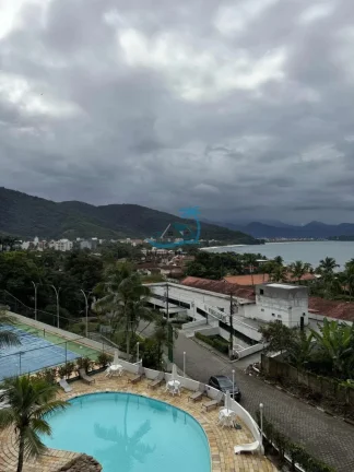 Imagem Apartamento com 3 dormitórios a venda a poucos metros do mar na praia da Toninhas em Ubatuba.