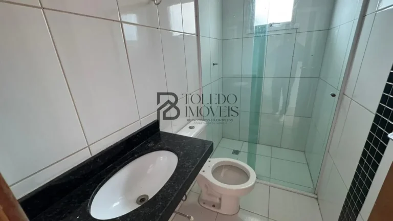 Imagem Apartamento 02 dormitórios sendo 01 suíte com 93m² com 01 vaga de garagem - Vista mar e Sol manhã
