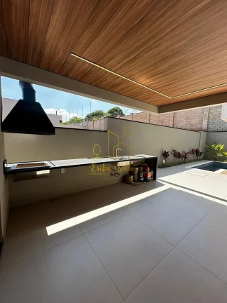 Imagem Casa Térrea no Condomínio Campos do Medeiros