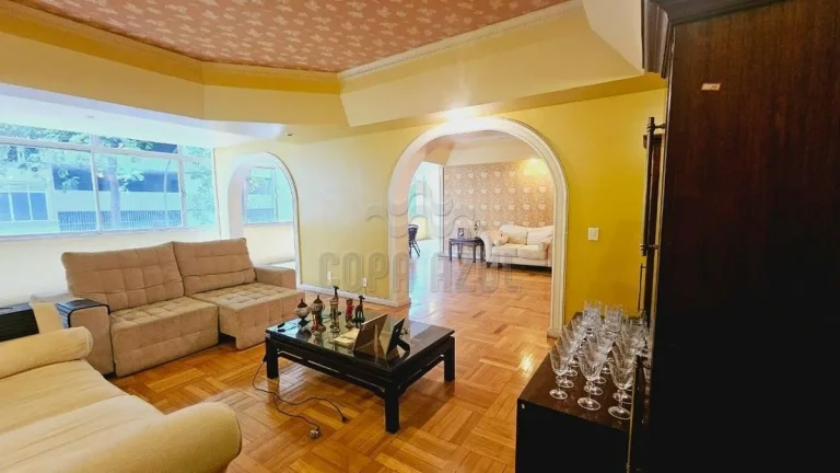 Imagem Copacabana - Residencial › Apartamento com 4 quarto(s) a Venda