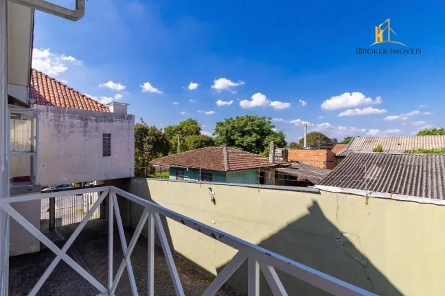Imagem Sobrado SEMIMOBILIADO com 2 quartos + ático à venda, 108 m² por R$ 499.000 - Xaxim - Curitiba/PR