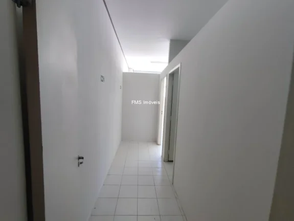 Imagem Galpão com 881m2 em Cajamar/SP