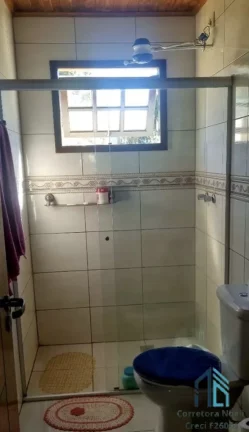 Foto do imóvel: Chácara 100 % aproveitável de esquina, mobiliada, registrada, com casa, salão de festas, em Contenda - PR