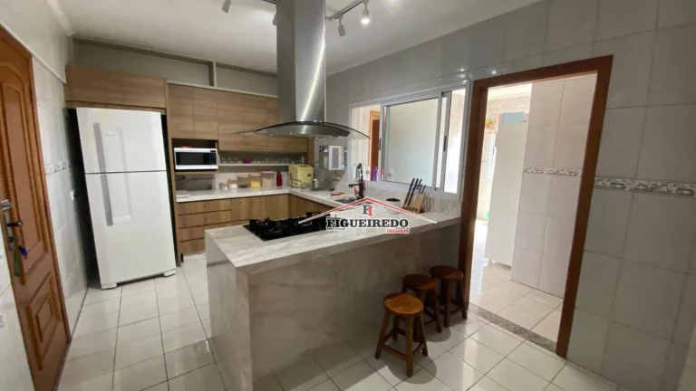 Imagem Apartamento à venda, 173 m² por R$ 1.600.000,00 - Aviação - Praia Grande/SP