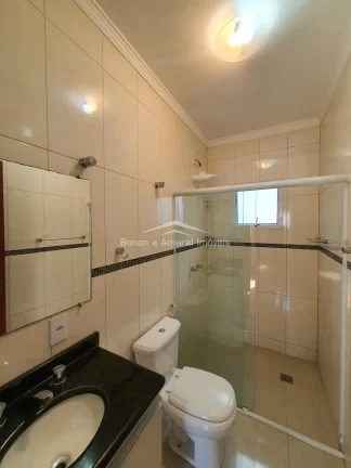Imagem Casa àvenda, no João Aranha Paulínia

Casa térrea muito bem localizada no bairro, próxima a mer...