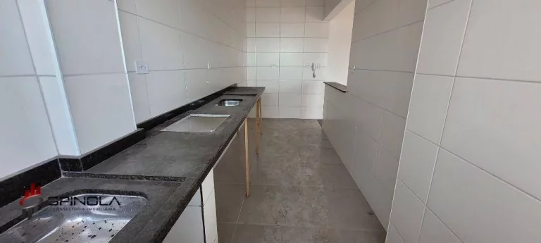 Imagem Apartamento com 2 dormitórios à venda, 76 m² por R$ 550.000,00 - Maracanã - Praia Grande/SP