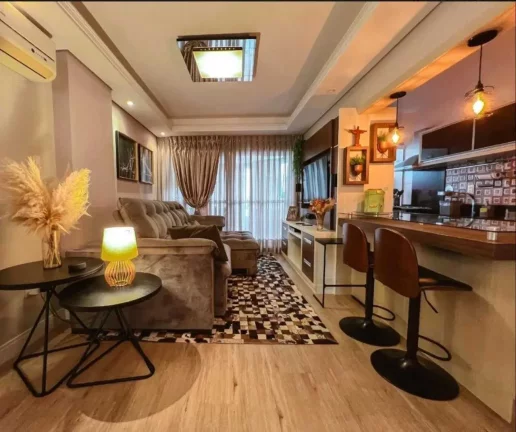 Imagem Apartamento mobiliado com 3 dormitórios sendo 1 suítes e 1 vagas de garagem em Itajaí