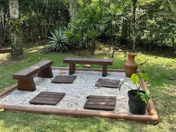 Imagem Casa a venda no condomínio Aldeia da Mata, no coração da Granja Viana! O Aldeia da Mata fica dent...
