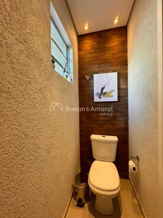 Imagem Linda casa no CondomÃ­nio Portal do JequitibÃ¡, em Valinhos/SP. 

Possui 300 mÂ² de terreno e 193 mÂ...