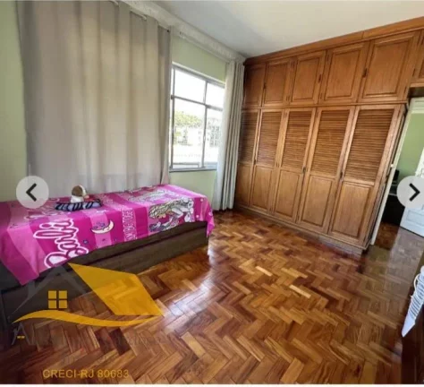 Imagem Vendo Apartamento no Prado com 2 quartos e Garagem