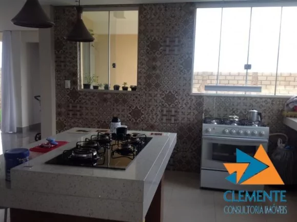 Imagem CASA EM CONDOMINIO FECHADO- LOCAL E VISTA PREVILEGIADA LAGOA SANTA MG