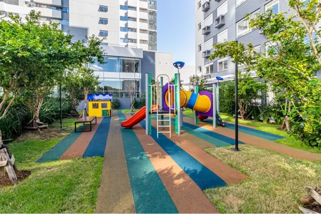 Imagem SSJZ 100 Apto 612491040-13 - Apartamento à venda no bairro São Sebastião - Porto Alegre/RS