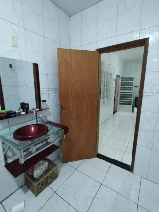 Imagem Casa para Venda em Rio de Janeiro, Paciencia, 2 dormitórios, 2 banheiros, 2 vagas