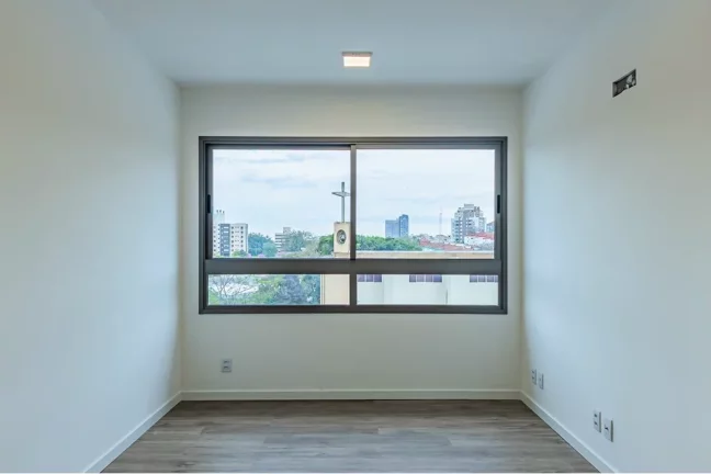 Imagem Apartamento à venda no bairro Passo da Areia - Porto Alegre/RS