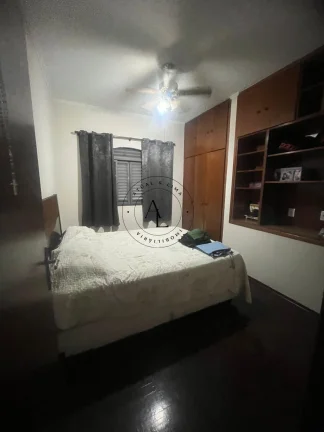 Imagem Casa com Piscina à Venda no Jardim Santa Genebra – Conforto e Lazer Garantidos!