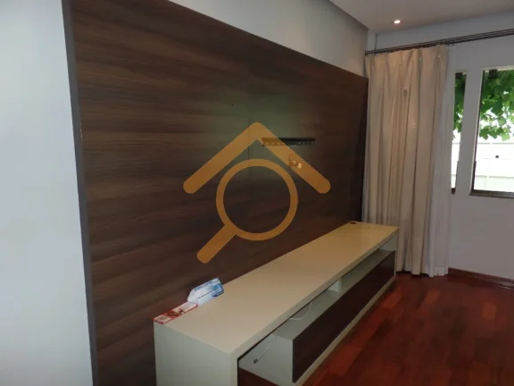 Imagem Imperdível! Casa à venda em São Paulo-SP, Planalto Paulista, 3 quartos, 1 suíte, 150m². Venha conferir!