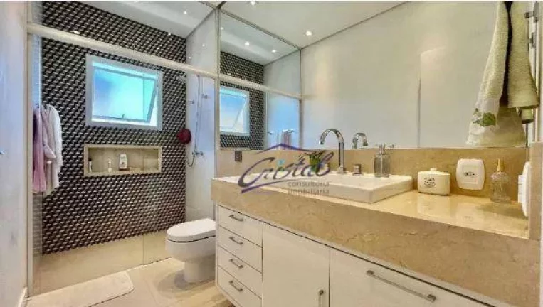 Imagem Casa com 4 quartos (2 suítes) à venda, 381 m² por R$ 3.350.000 - Granja Viana - Jardim do Golf I - Jandira/SP