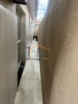 Imagem Sobrado com 2 dormitórios, sendo 1 suíte, sala, banheiros, copa, cozinha, lavanderia, terraço, qu...