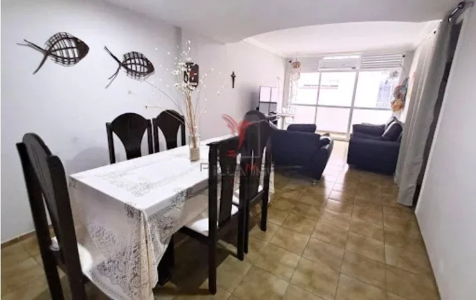 Apartamento em Tambaú a 100m do mar, localizado próximo ao Busto de Tamandaré e perto de t